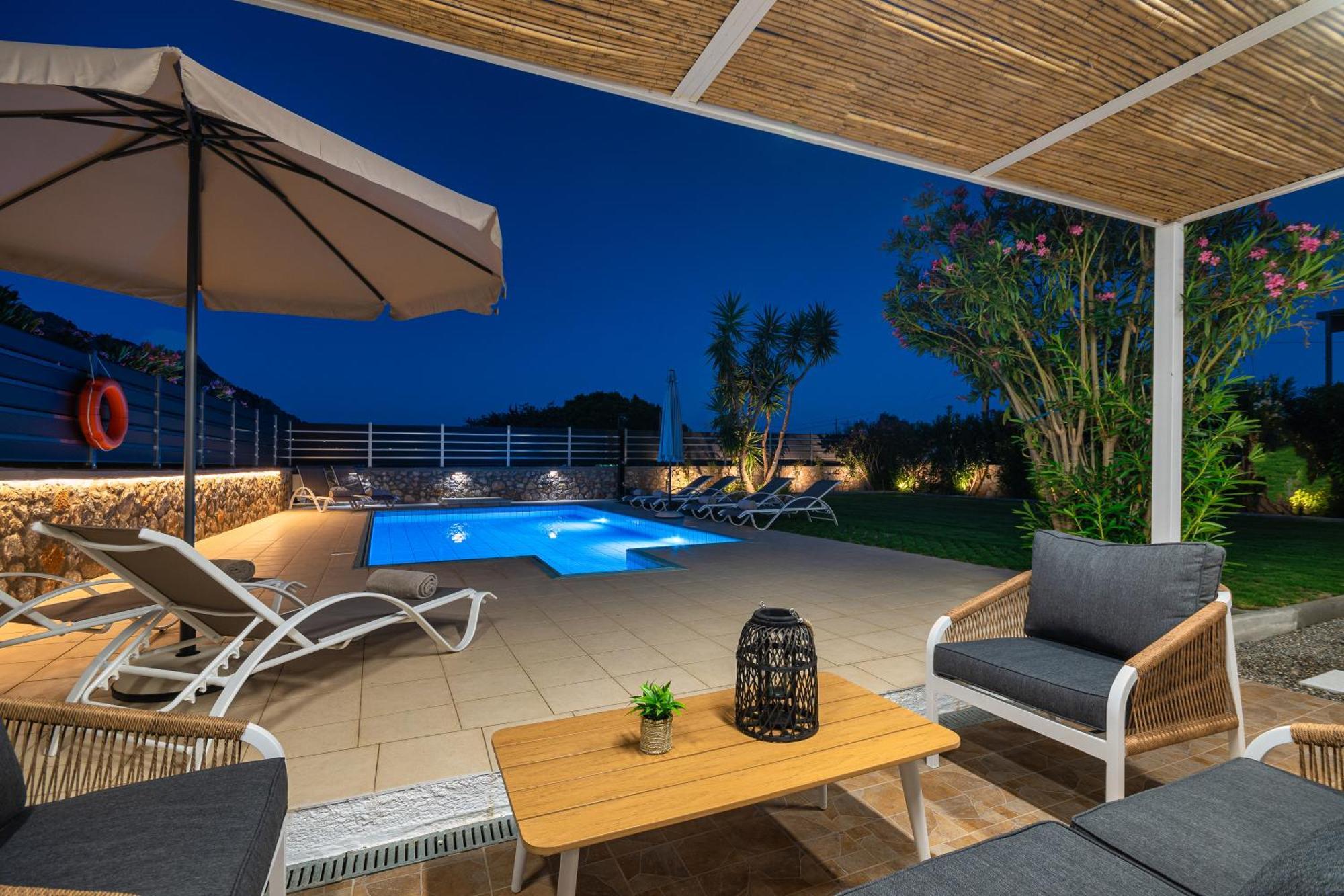 Villa Mariani II - In Lothiarika, Newly Renovated June 2024, Private Pool, Lindos 10 Min, Beach 120M Lardos Exterior foto