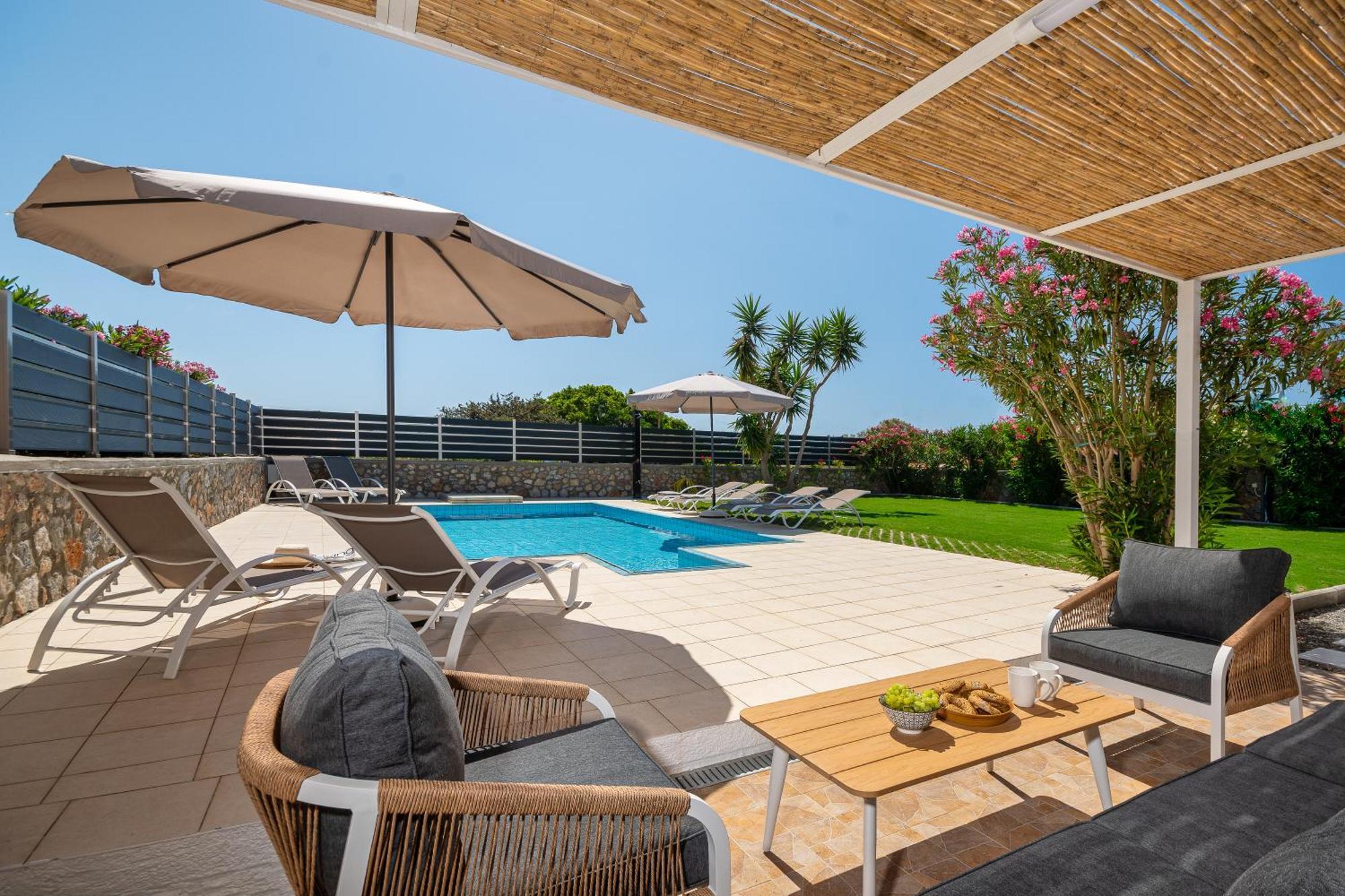 Villa Mariani II - In Lothiarika, Newly Renovated June 2024, Private Pool, Lindos 10 Min, Beach 120M Lardos Exterior foto