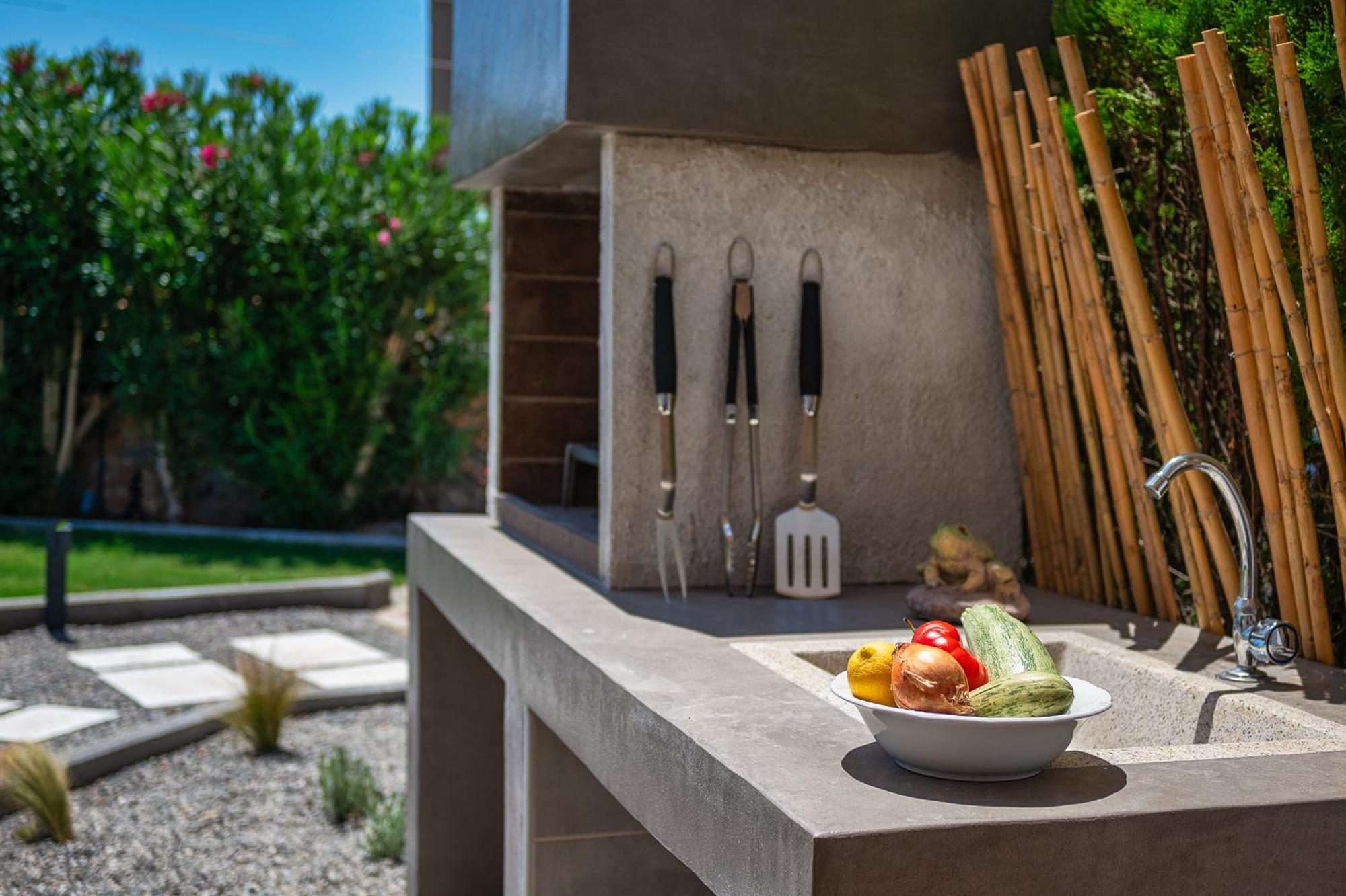 Villa Mariani II - In Lothiarika, Newly Renovated June 2024, Private Pool, Lindos 10 Min, Beach 120M Lardos Exterior foto