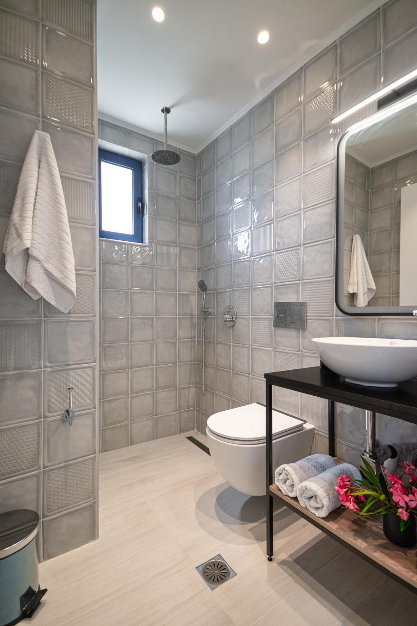 Villa Mariani II - In Lothiarika, Newly Renovated June 2024, Private Pool, Lindos 10 Min, Beach 120M Lardos Exterior foto